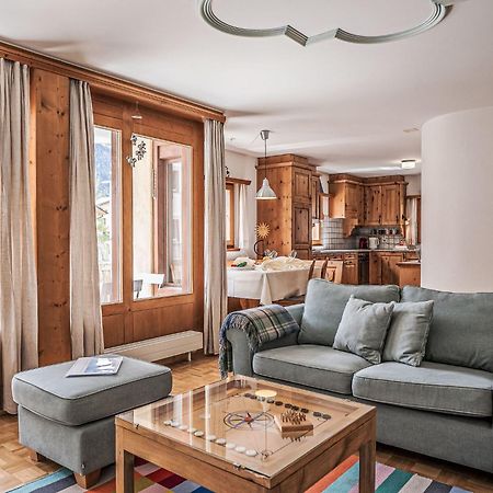 Apartment Chesa Mezzaun By Interhome ツオウ エクステリア 写真