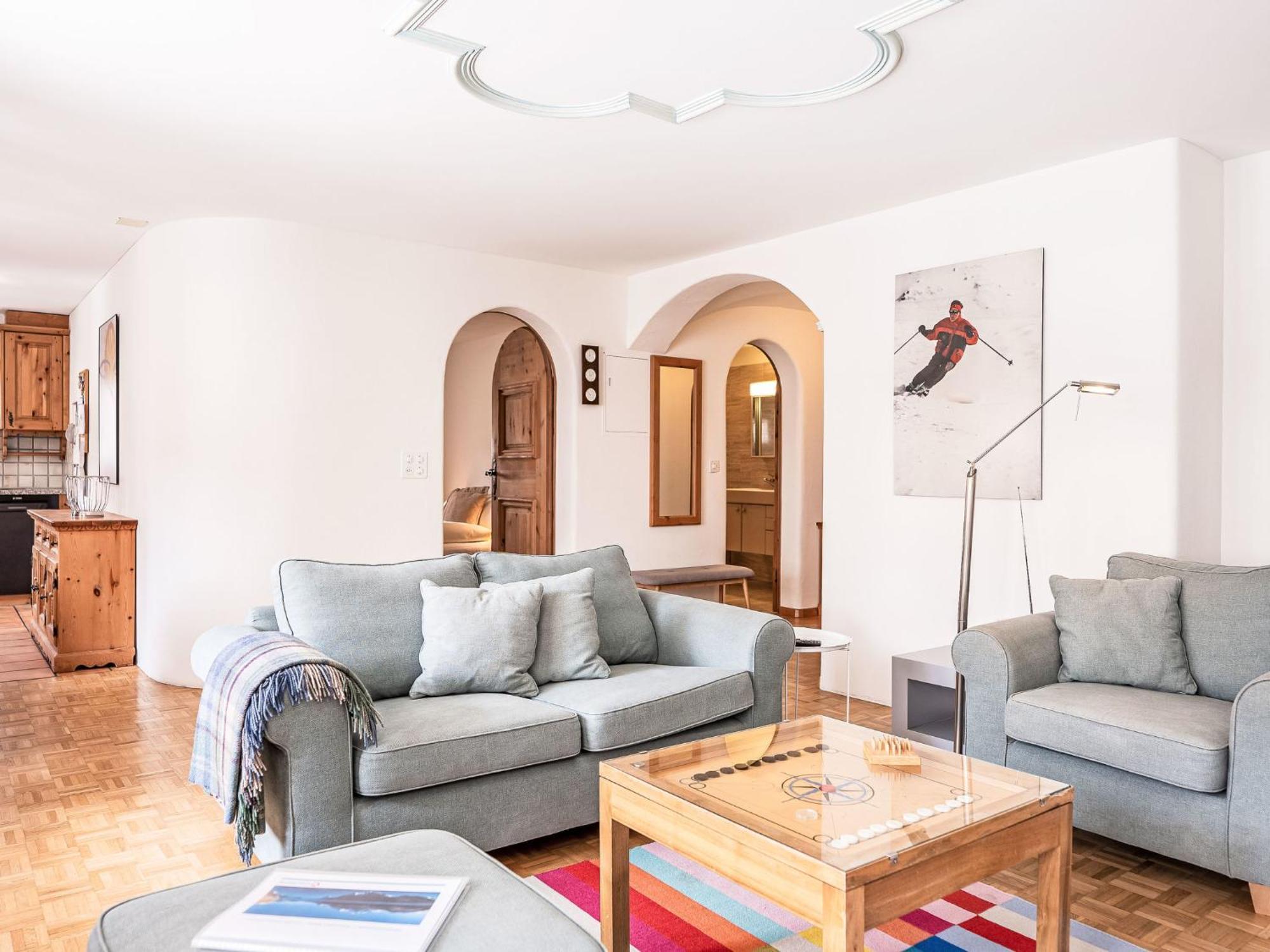 Apartment Chesa Mezzaun By Interhome ツオウ エクステリア 写真