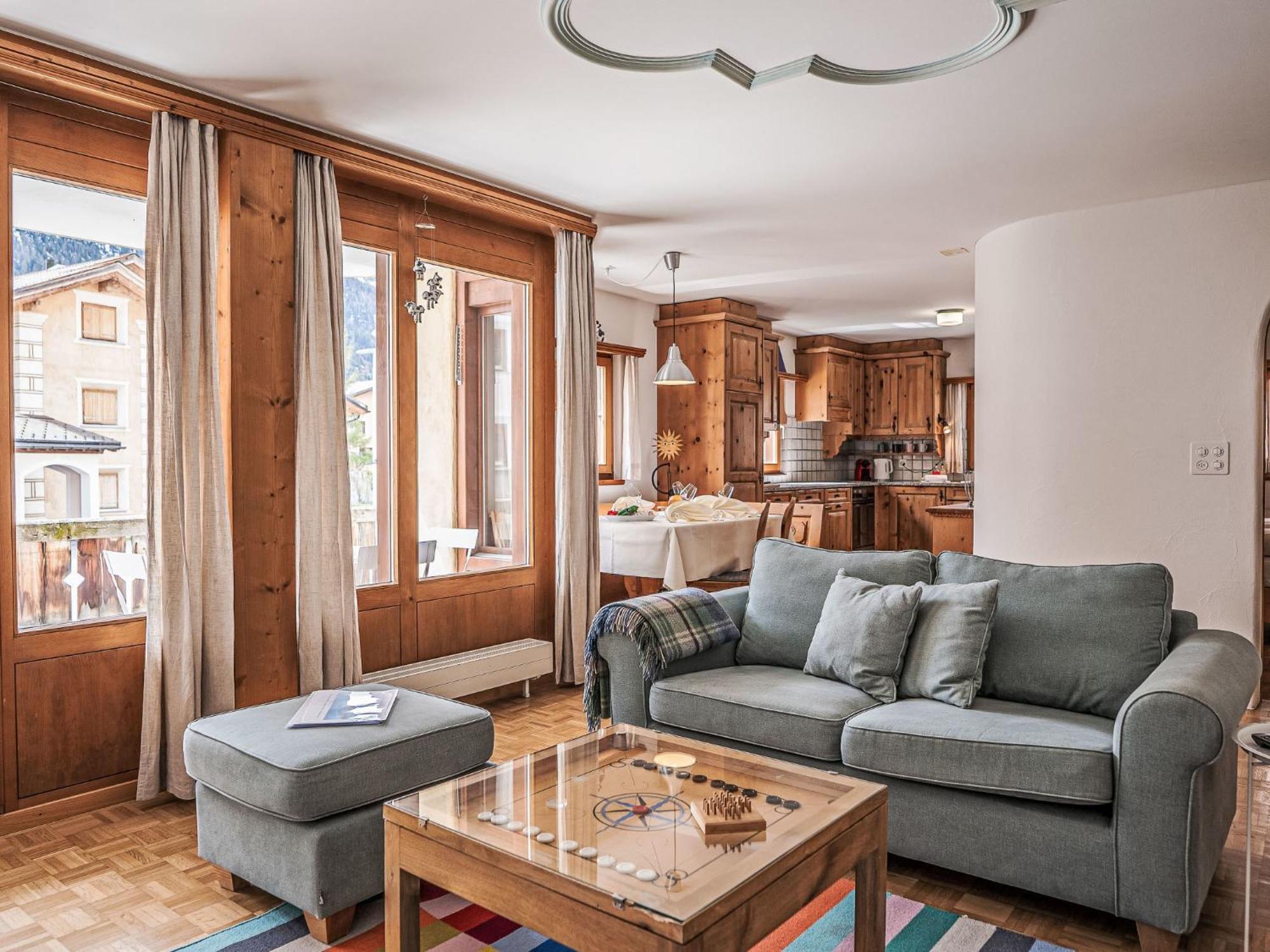 Apartment Chesa Mezzaun By Interhome ツオウ エクステリア 写真